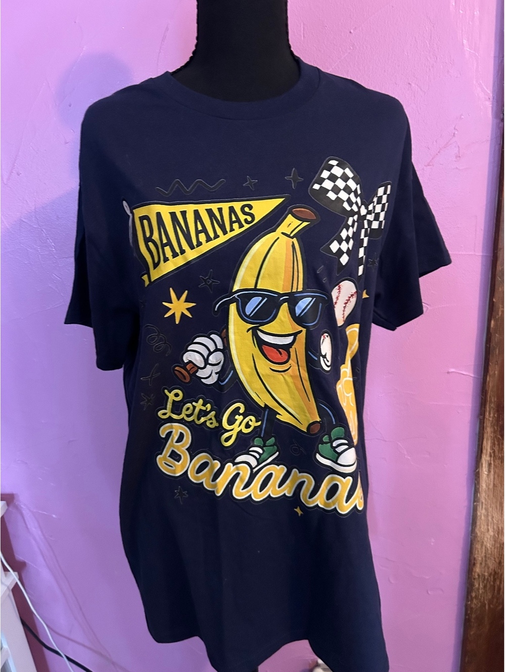 Gildan Heavy Cotton Navy Blue T-Shirt with Fun 'Let's Go Bananas' Graphic, SizeM